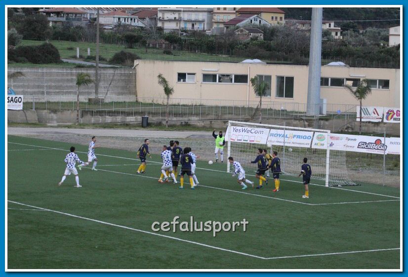 121222 Rocca 330_tn.jpg